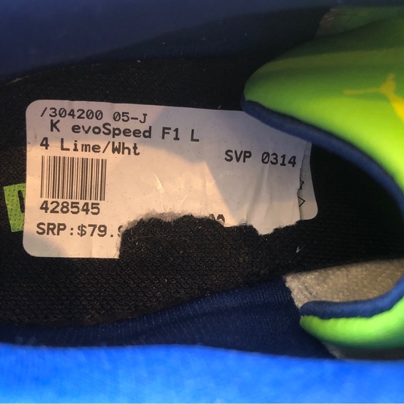 NEW Puma shoes, size 3 boy - Picture 3 of 8